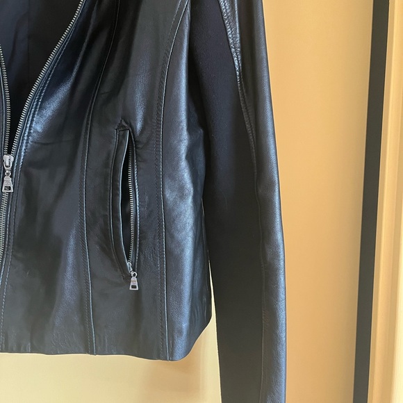 Danier italian black leather jacket XL - Picture 3 of 10